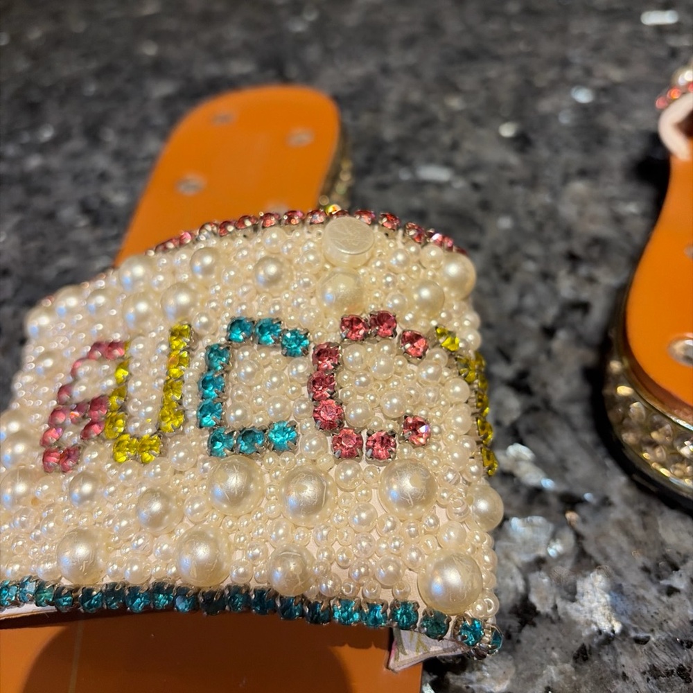 Gucci Lupe Pearl Crystal Slide Sandals Size 40 Bejeweled Pearls Stones - Picture 8 of 15